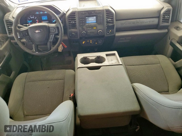 2018 Ford F-250 XL with VIN 1FT7X2B68JEB42253, listed as a Copart auction lot 62871265 with 194,846 mi miles and Clean title. Bid and sale history available at DreamBid. Image 8.