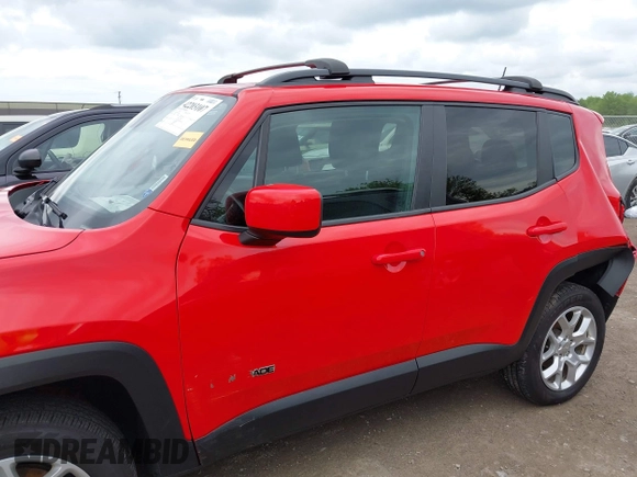 2017 Jeep Renegade Latitude z VIN ZACCJBBB2HPF86999, wystawiony jako IAAI lot #42203107 z przebiegiem 103 348 mil mil oraz . Historia ofert i sprzedaży dostępna na DreamBid. Obrazek 14.