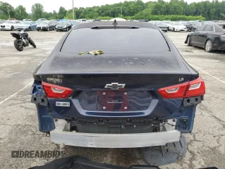 2016 Chevrolet Malibu LS z VIN 1G1ZB5ST2GF301049, wystawiony jako Copart lot #57834155 z przebiegiem Nie podano mil oraz Nie do naprawy. Historia ofert i sprzedaży dostępna na DreamBid. Obrazek 6.
