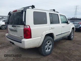 2010 Jeep Commander Limited с VIN 1J4RG5GT4AC146752, выставлен на аукционе IAAI как лот 41595553 с пробегом 148 395 миль миль и . История ставок и продаж доступна на DreamBid. Изображение 4.