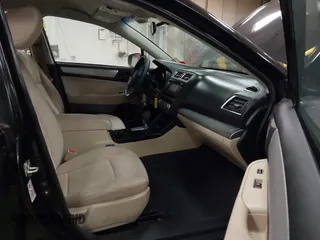 2019 Subaru Outback with VIN 4S4BSABC4K3385835, listed as a IAAI auction lot 41448366 with 50,254 mi miles and . Bid and sale history available at DreamBid. Image 5.