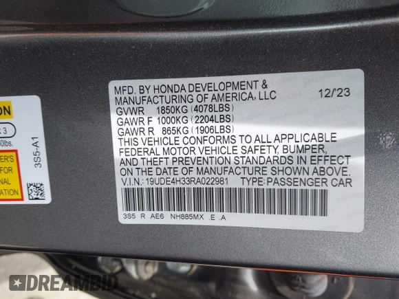 2024 Acura Integra w/A-Spec Package with VIN 19UDE4H33RA022981, listed as a IAAI auction lot 42344974 with 15,838 mi miles and . Bid and sale history available at DreamBid. Image 9.