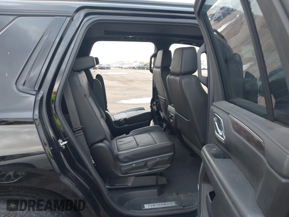 2023 Chevrolet Tahoe Z71 with VIN 1GNSKPKD9PR389603, listed as a IAAI auction lot 42082916 with 33,843 mi miles and . Bid and sale history available at DreamBid. Image 8.