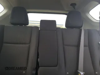 2017 Toyota RAV4 LE z VIN JTMBFREV8HJ702427, wystawiony jako Copart lot #59546985 z przebiegiem 55 362 mil mil oraz Szkoda całkowita • Salvage title. Historia ofert i sprzedaży dostępna na DreamBid. Obrazek 10.