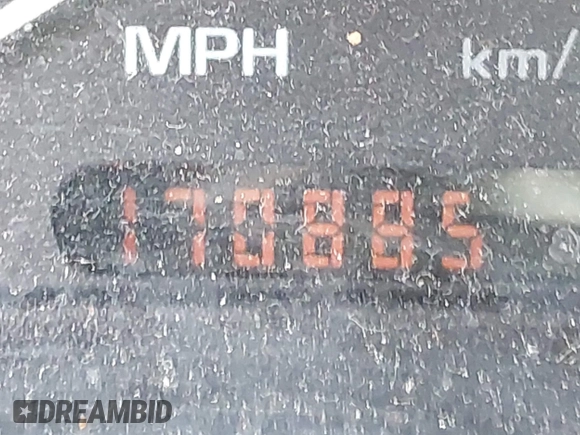 2001 Chevrolet Cavalier z VIN 1G1JC124817186647, wystawiony jako IAAI lot #41926085 z przebiegiem 170 885 mil mil oraz . Historia ofert i sprzedaży dostępna na DreamBid. Obrazek 7.