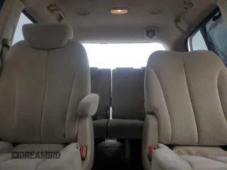 2008 Kia Sedona LX with VIN KNDMB233586217761, listed as a Copart auction lot 77362824 with 145,064 mi miles and Clean Title. Bid and sale history available at carsss.com. Image 10.