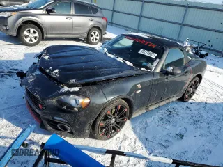 2017 FIAT 124 Spider Elaborazione Abarth z VIN JC1NFAEK2H0123795, wystawiony jako Copart lot #89278685 z przebiegiem 51 179 mil mil oraz Szkoda całkowita • Salvage title. Historia ofert i sprzedaży dostępna na DreamBid. Obrazek 1.