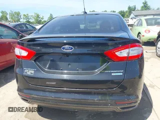 2013 Ford Fusion Titanium with VIN 3FA6P0K99DR286038, listed as a IAAI auction lot 42794945 with 224,346 mi miles and . Bid and sale history available at DreamBid. Image 16.