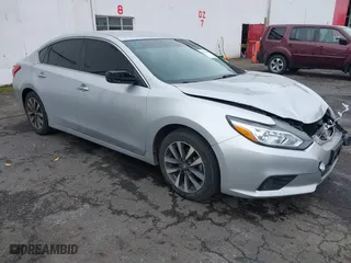 2017 Nissan Altima 2.5 SV with VIN 1N4AL3AP2HC242121, listed as a IAAI auction lot 41611846 with 145,630 mi miles. Bid and sale history available at carsss.com. Image 1.