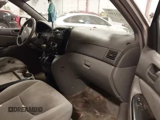 2004 Toyota Sienna CE z VIN 5TDZA23C54S019832, wystawiony jako IAAI lot #41993199 z przebiegiem 190 327 mil mil oraz . Historia ofert i sprzedaży dostępna na DreamBid. Obrazek 5.