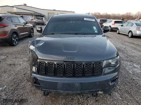 2018 Jeep Grand Cherokee Laredo E with VIN 1C4RJFAG3JC406132, listed as a Copart auction lot 84495084 with 89,760 mi miles and Non Repairable. Bid and sale history available at carsss.com. Image 5.