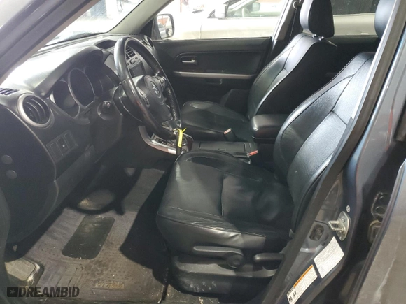 2008 Suzuki Grand Vitara Luxury with VIN JS3TD947284102175, listed as a Copart auction lot 85245504 with 309,781 mi miles and Clean Title. Bid and sale history available at carsss.com. Image 7.