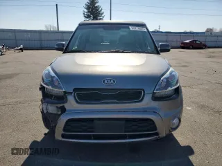 2013 Kia Soul ! with VIN KNDJT2A61D7561976, listed as a Copart auction lot 50778805 with 87,082 mi miles and Salvage Title. Bid and sale history available at carsss.com. Image 5.