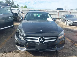 2017 Mercedes-Benz C 300 z VIN 55SWF4JB7HU220408, wystawiony jako IAAI lot #42201749 z przebiegiem 108 799 mil mil oraz . Historia ofert i sprzedaży dostępna na DreamBid. Obrazek 12.