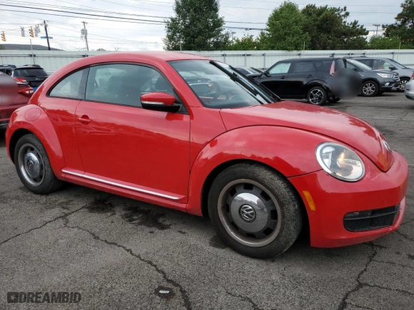 2012 Volkswagen Beetle 2.5L w/Sun PZEV with VIN 3VWJP7AT8CM625830, listed as a Copart auction lot 72615704 with 121,356 mi miles and Salvage Title. Bid and sale history available at carsss.com. Image 4.