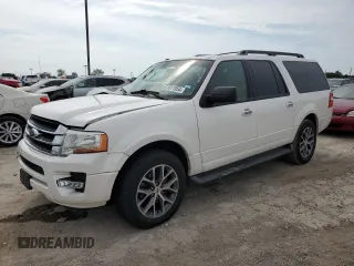 2015 Ford Expedition EL XLT with VIN 1FMJK1HT7FEF42805, listed as a Copart auction lot 61611954 with 213,074 mi miles and Salvage Title. Bid and sale history available at carsss.com. Image 1.