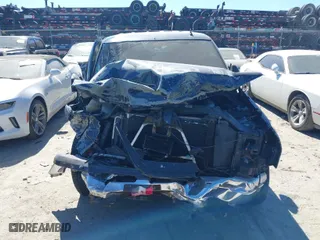 2006 Chevrolet Silverado 1500 LT1 with VIN 2GCEC13T061211835, listed as a IAAI auction lot 41678812 with 162,590 mi miles. Bid and sale history available at carsss.com. Image 12.