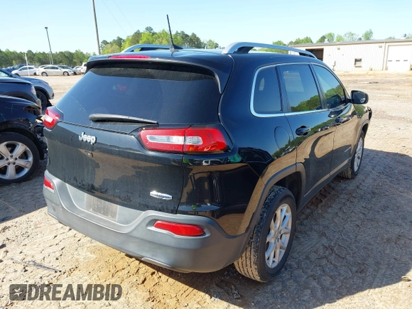 2018 Jeep Cherokee Latitude Plus with VIN 1C4PJLLB5JD584433, listed as a IAAI auction lot 41982764 with 95,730 mi miles. Bid and sale history available at carsss.com. Image 4.