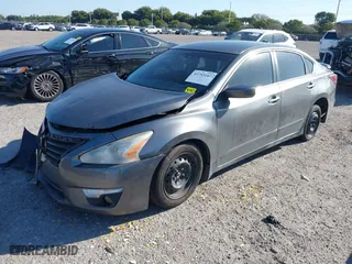 2015 Nissan Altima 2.5 SV with VIN 1N4AL3AP7FC417945, listed as a IAAI auction lot 41793107 with 163,211 mi miles. Bid and sale history available at carsss.com. Image 17.