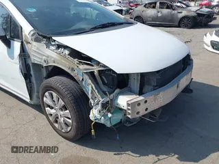 2012 Honda Civic Cpe LX with VIN 2HGFG3B5XCH564353, listed as a IAAI auction lot 42109955 with 158,331 mi miles. Bid and sale history available at carsss.com. Image 6.