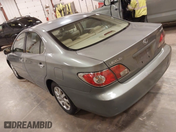 2003 Lexus ES 300 with VIN JTHBF30G630136397, listed as a IAAI auction lot 41968248 with 161,242 mi miles and . Bid and sale history available at carsss.com. Image 3.