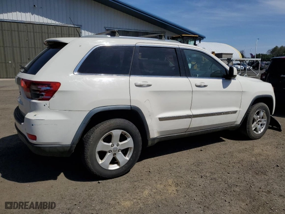 2011 Jeep Grand Cherokee Laredo with VIN 1J4RR4GG8BC609596, listed as a Copart auction lot 53632925 with 172,405 mi miles and Clean Title. Bid and sale history available at carsss.com. Image 3.