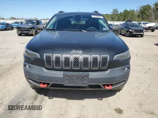 2019 Jeep Cherokee Trailhawk Elite with VIN 1C4PJMBX2KD311549, listed as a Copart auction lot 47108225 with 49,421 mi miles and Salvage Title. Bid and sale history available at carsss.com. Image 5.