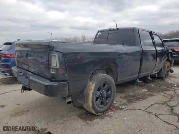 2017 Ram 2500 Big Horn with VIN 3C6UR5JJ9HG570590, listed as a Copart auction lot 40832324 with 217,780 mi miles and Salvage Title. Bid and sale history available at carsss.com. Image 3.