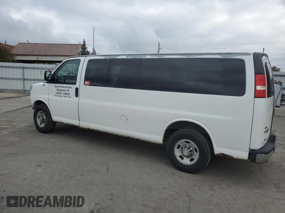 2012 Chevrolet Express Passenger 1LT z VIN 1GAZG1FA7C1125691, wystawiony jako Copart lot #72529024 z przebiegiem 256 684 mil mil oraz Szkoda całkowita • Salvage title. Historia ofert i sprzedaży dostępna na DreamBid. Obrazek 2.