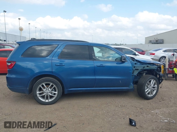 2025 Dodge Durango GT Plus with VIN 1C4RDJDG9SC517906, listed as a IAAI auction lot 42164264 with 1,247 mi miles and . Bid and sale history available at DreamBid. Image 14.