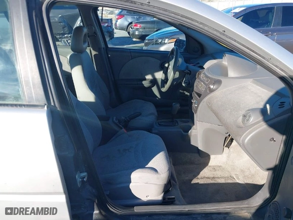 2005 Saturn ION with VIN 1G8AG52F55Z147846, listed as a IAAI auction lot 41133511 with 257,279 mi miles. Bid and sale history available at carsss.com. Image 5.
