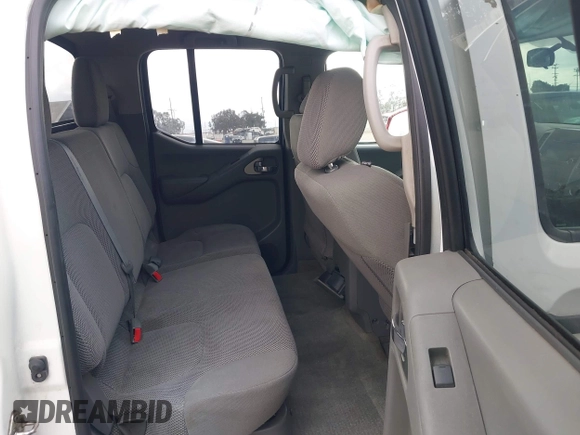 2017 Nissan Frontier SV with VIN 1N6AD0EV8HN765739, listed as a IAAI auction lot 42118530 with 132,050 mi miles and . Bid and sale history available at DreamBid. Image 8.