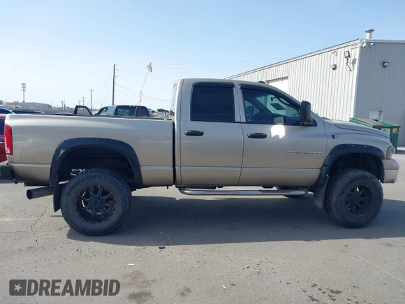 2004 Dodge 3500 ST with VIN 3D7LU38C24G276088, listed as a IAAI auction lot 41969955 with 243,373 mi miles. Bid and sale history available at carsss.com. Image 13.
