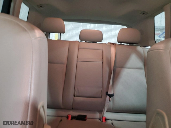 2010 Mercedes-Benz GLK-Class GLK 350 with VIN WDCGG5GBXAF346743, listed as a Copart auction lot 82689314 with 110,808 mi miles and Salvage Title. Bid and sale history available at carsss.com. Image 10.