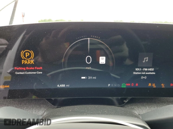 2023 Lucid Air Pure z VIN 50EA1PFAXPA006463, wystawiony jako Copart lot #65423074 z przebiegiem 4488 mil mil oraz Szkody całkowita. Historia ofert i sprzedaży dostępna na DreamBid. Obrazek 9.