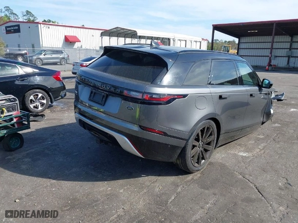 2019 Land Rover Range Rover Velar R-Dynamic SE with VIN SALYL2EXXKA210087, listed as a IAAI auction lot 41801144 with 52,758 mi miles. Bid and sale history available at carsss.com. Image 4.