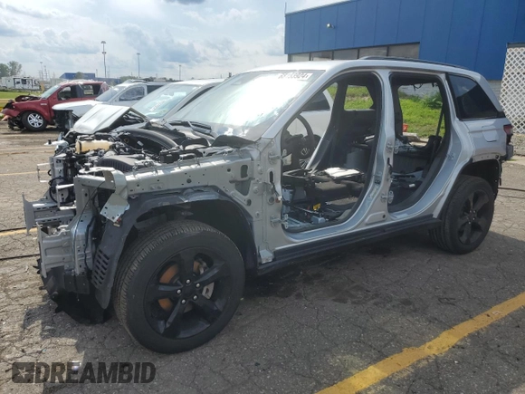 2023 Jeep Grand Cherokee Altitude with VIN 1C4RJHAG0P8109746, listed as a Copart auction lot 65153924 with 0 mi miles and Non Repairable. Bid and sale history available at carsss.com. Image 1.