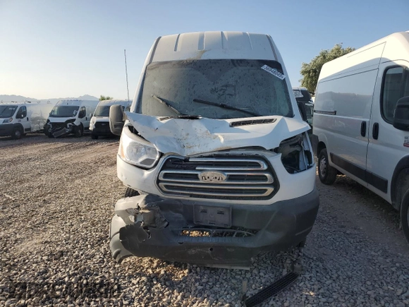 2019 Ford Transit с VIN 1FTYR2XM1KKA85371, выставлен на аукционе Copart как лот 56948045 с пробегом 165 726 миль миль и Списание • Salvage title. История ставок и продаж доступна на DreamBid. Изображение 5.