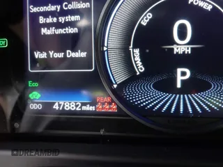 2021 Lexus UX 250h z VIN JTHX9JBHXM2049972, wystawiony jako IAAI lot #40956792 z przebiegiem 47 882 mil mil oraz . Historia ofert i sprzedaży dostępna na DreamBid. Obrazek 16.