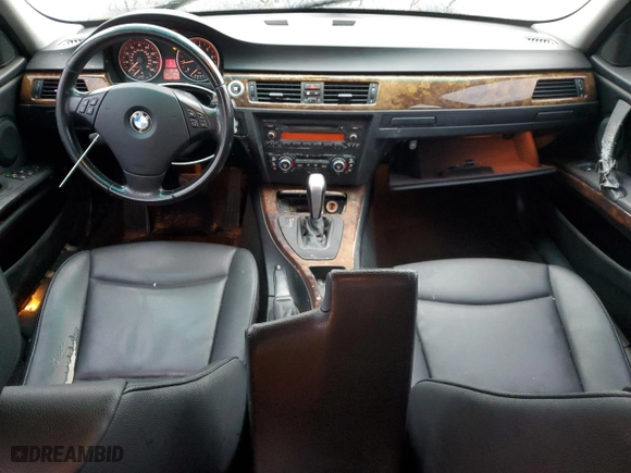 2007 BMW 3 Series 328i with VIN WBAVA33587KX81115, listed as a Copart auction lot 49320475 with 218,441 mi miles and Clean Title. Bid and sale history available at carsss.com. Image 8.