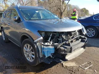 2019 Nissan Rogue SL with VIN 5N1AT2MV6KC768785, listed as a IAAI auction lot 41585524 with 58,042 mi miles. Bid and sale history available at carsss.com. Image 1.