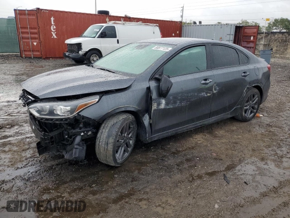 2020 Kia Forte GT-Line with VIN 3KPF34AD0LE142967, listed as a Copart auction lot 88877125 with 70,732 mi miles and Non Repairable. Bid and sale history available at carsss.com. Image 1.