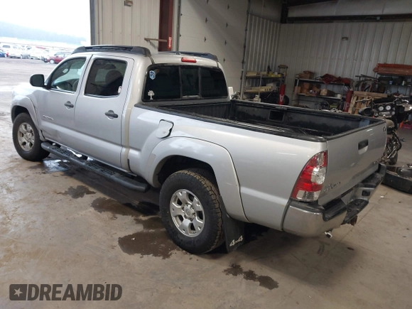 2011 Toyota Tacoma with VIN 3TMMU4FN1BM031502, listed as a IAAI auction lot 41333647 with 151,373 mi miles and . Bid and sale history available at DreamBid. Image 3.