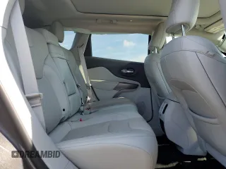 2019 Jeep Cherokee Limited с VIN 1C4PJMDX3KD281782, выставлен на аукционе Copart как лот 65009575 с пробегом 70 329 миль миль и Списание • Salvage title. История ставок и продаж доступна на DreamBid. Изображение 11.