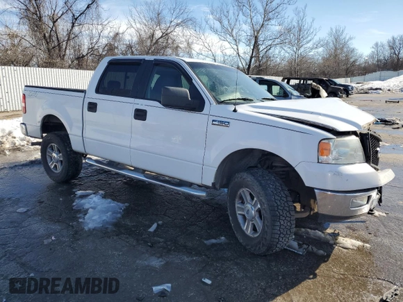 2005 Ford F-150 XLT with VIN 1FTPW14585FB29598, listed as a Copart auction lot 89103135 with 203,942 mi miles and Salvage Title. Bid and sale history available at carsss.com. Image 4.