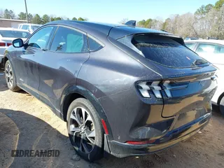 2022 Ford Mustang Mach-E Premium с VIN 3FMTK3R78NMA04984, выставлен на аукционе IAAI как лот 41530989 с пробегом 28 827 миль миль и . История ставок и продаж доступна на DreamBid. Изображение 3.