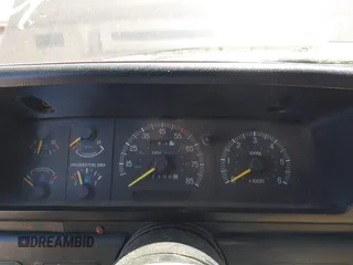 1988 Ford F-150 с VIN 1FTEF14Y1JPA75504, выставлен на аукционе IAAI как лот 42473753 с пробегом 12 730 миль миль и . История ставок и продаж доступна на DreamBid. Изображение 7.