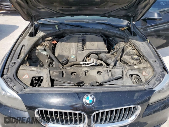 2016 BMW 5 Series 535i with VIN WBA5B1C53GG132889, listed as a Copart auction lot 49986265 with 204,118 mi miles and Salvage Title. Bid and sale history available at DreamBid. Image 11.