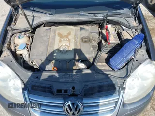 2006 Volkswagen Jetta 2.5L с VIN 3VWDF71K56M629751, выставлен на аукционе IAAI как лот 42796529 с пробегом 156 369 миль миль и . История ставок и продаж доступна на DreamBid. Изображение 10.
