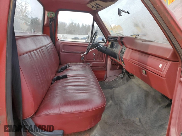 1985 Ford F-150 S with VIN 1FTDF15Y2FPA36888, listed as a Copart auction lot 87672205 with 90,046 mi miles and Clean title. Bid and sale history available at DreamBid. Image 10.